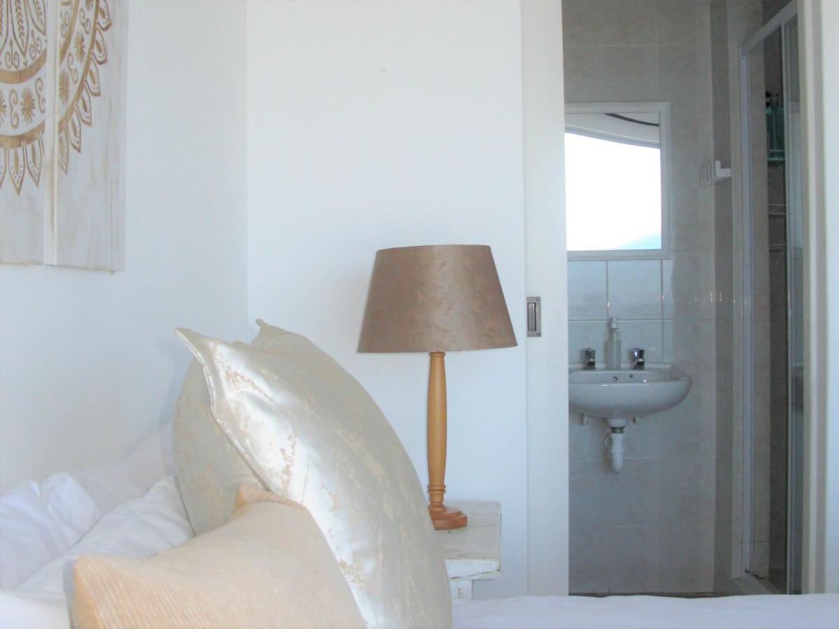 Beachfront Cottage - Hermanus Whale View Eksteriør bilde